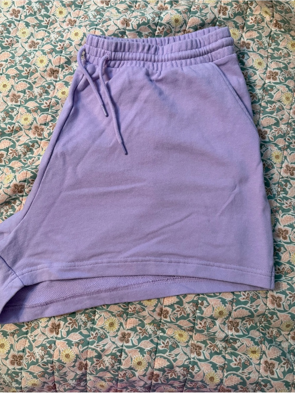 Old Navy High waist So Comgy Lavender Drawstring Shorts NWOT Sise xl